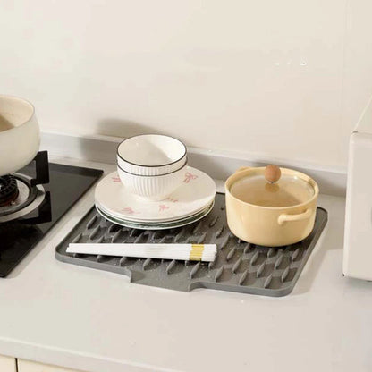 Built-in Drain Lip Dish Drainer Mats for Kitchen Counter Easy-Clean High Temperature Resistance Coasters